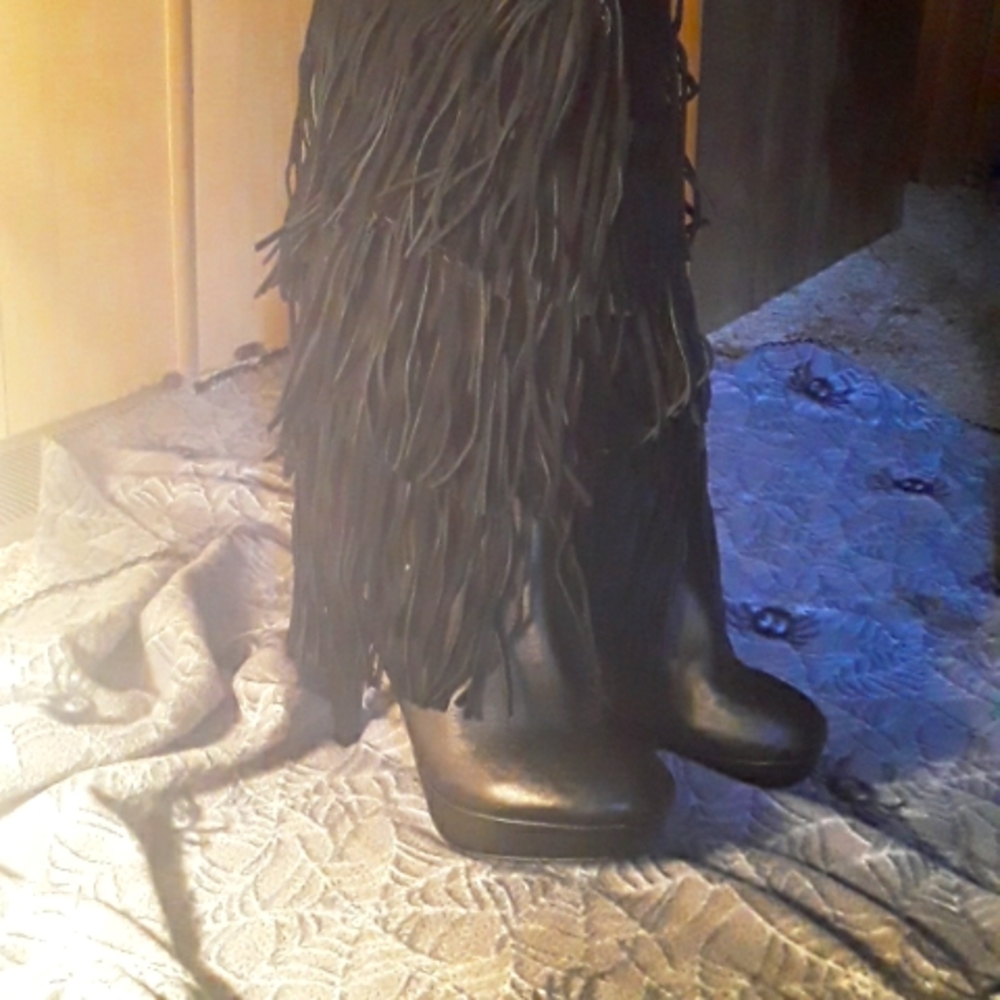 Black fringe heels